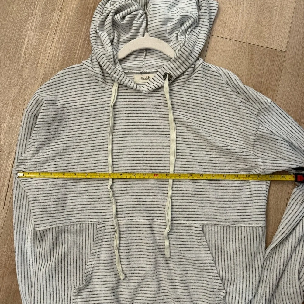 Bella Dahl Striped Gray and White Hoodie Size M - Picture 8 of 12
